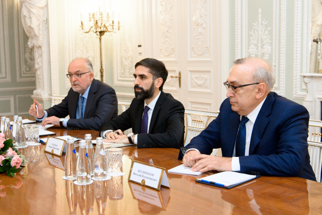 «Газпром» и SOCAR рассмотрели вопросы взаимодействия