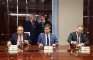 Во Владивостоке в рамках V Восточного экономического форума в присутствии Председателя Совета директоров АО «ОСК» Георгия Полтавченко и Алексея Миллера Президент АО «ОСК» Алексей Рахманов, Генеральный директор ООО «Газпром газомоторное топливо» Олег Мелехин и исполняющий обязанности Генерального директора ООО «Газпромнефть Марин Бункер» Алексей Медведев заключили Меморандум о сотрудничестве и стратегическом партнерстве