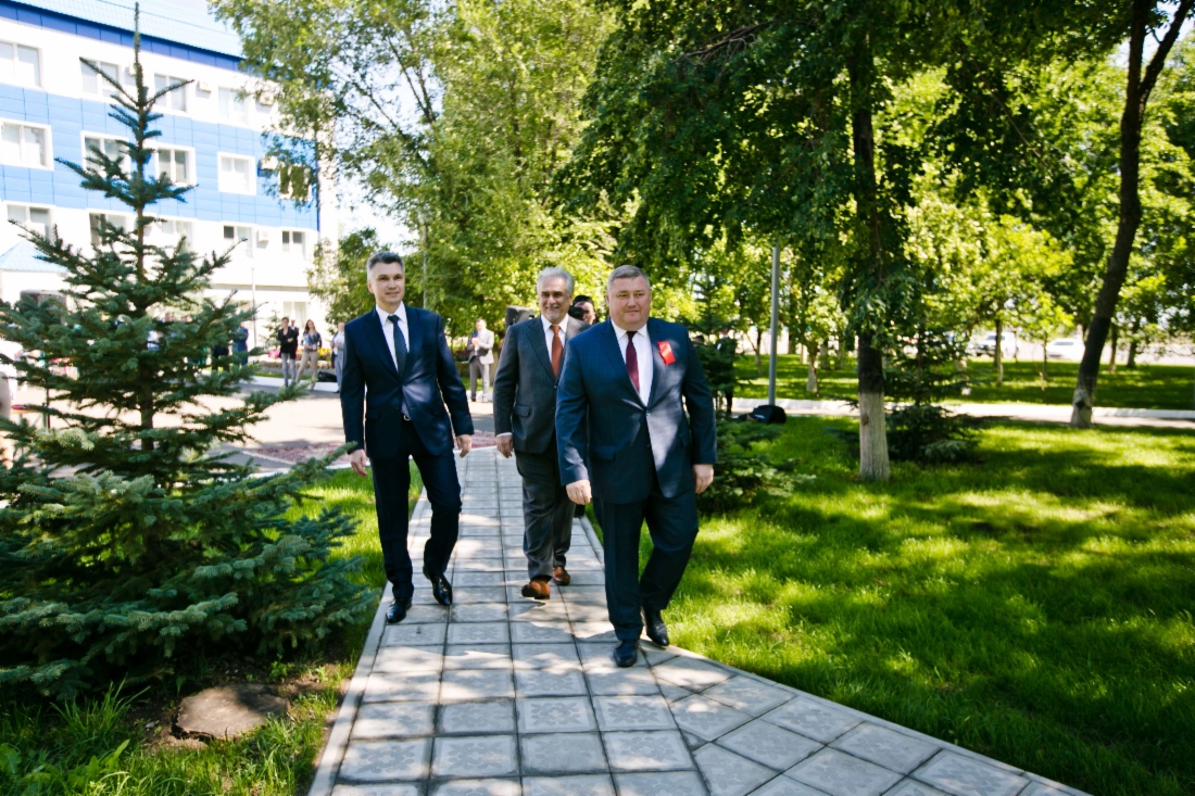 Первая прогулка по скверу