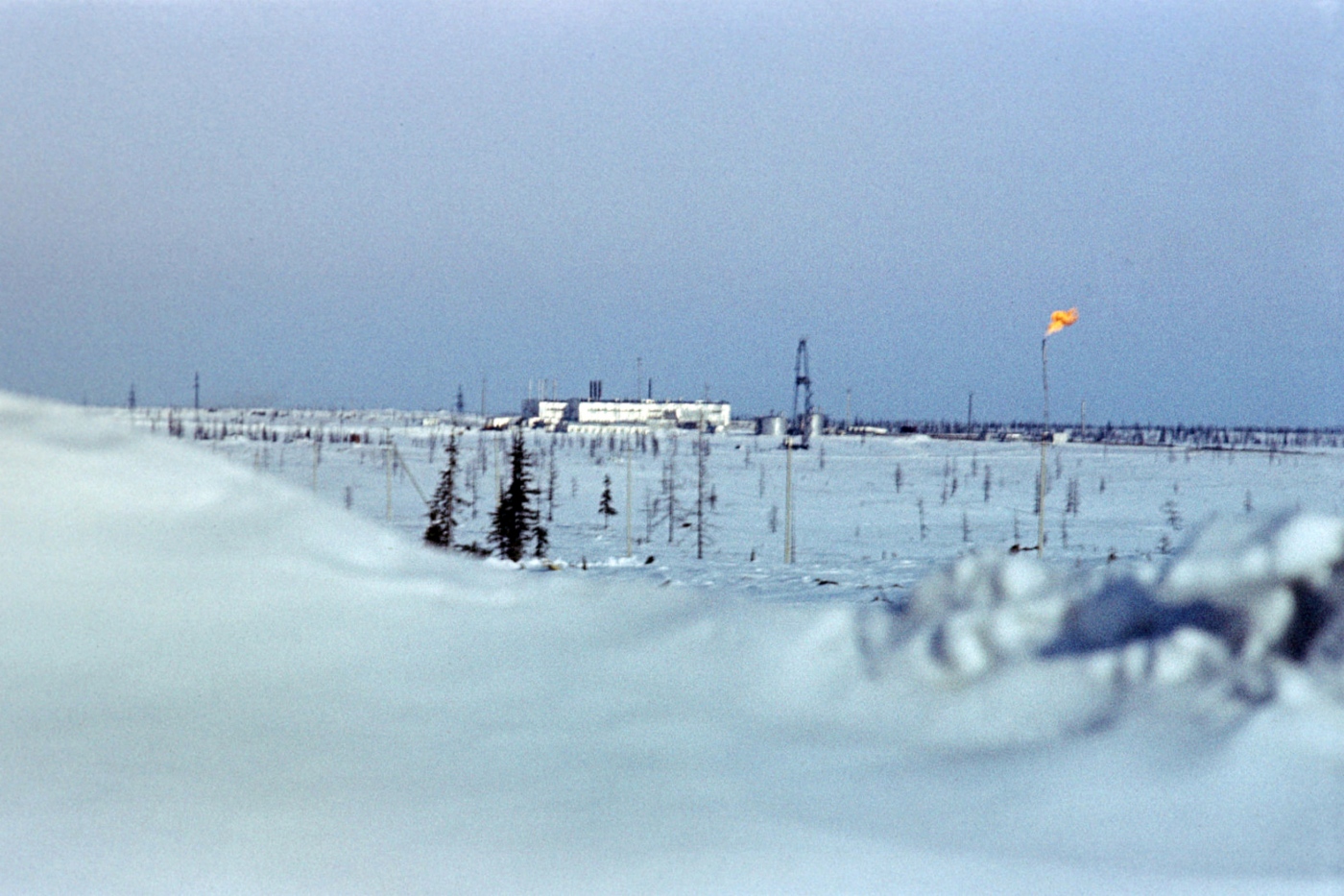 Добывающая установка, Тюменская область, Россия, 1976 год. Фото ОАО «Газпром»