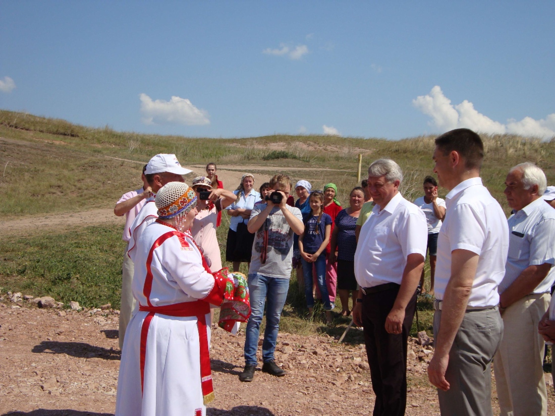 Торжественное открытие родника
