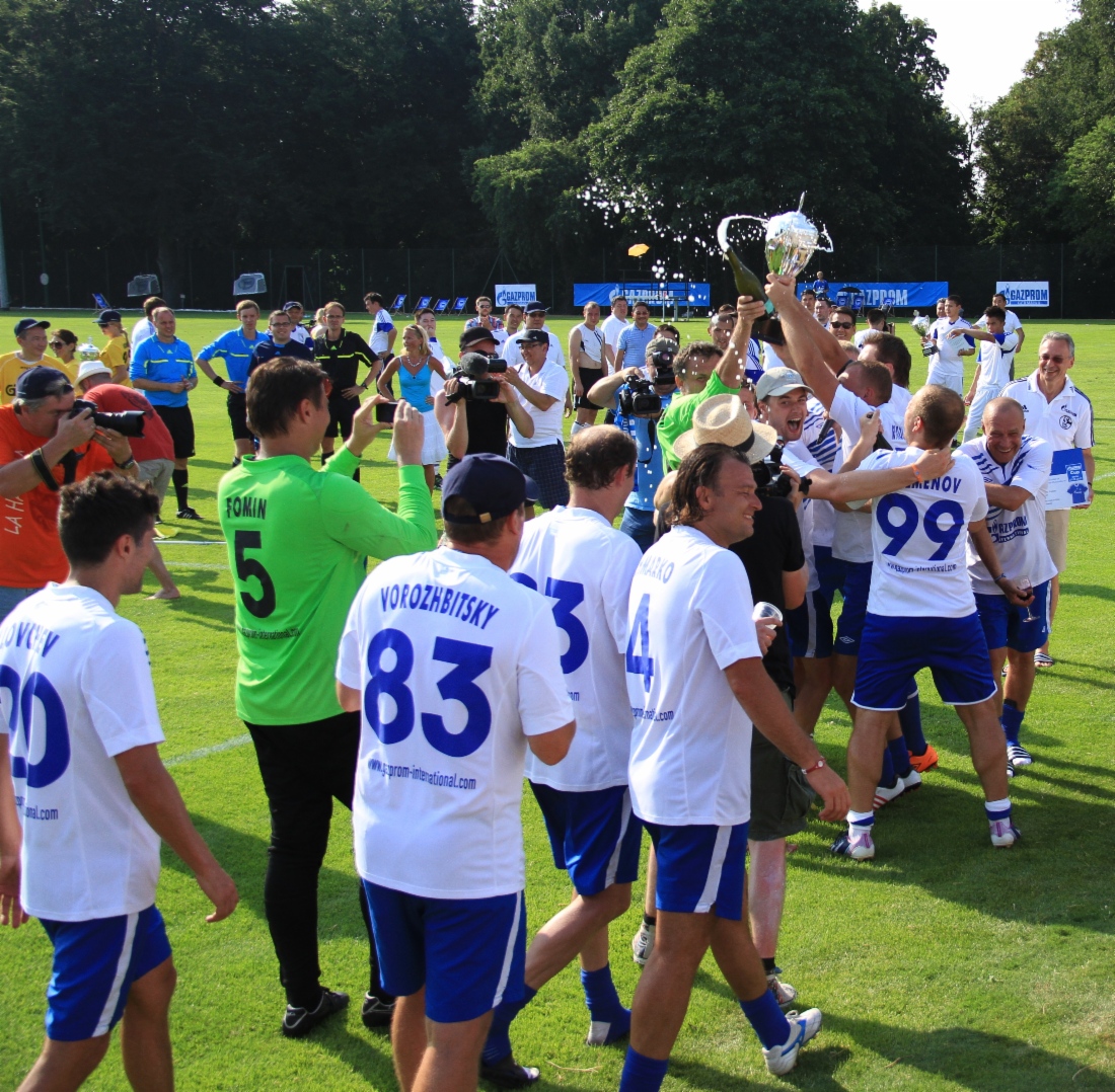 Футбольная команда Gazprom International стала чемпионом Gazprom Germania Cup — 2013