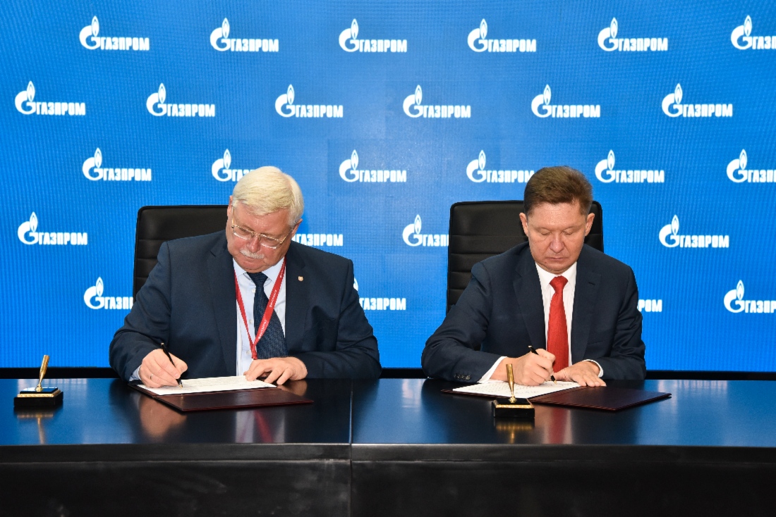 В рамках Петербургского международного экономического форума — 2021 ПАО «Газпром» и пять субъектов РФ — Республики Башкортостан и Бурятия, Воронежская, Томская и Тюменская области — подписали дорожные карты по расширению использования высокотехнологичной, в том числе импортозамещающей, продукции в интересах компании