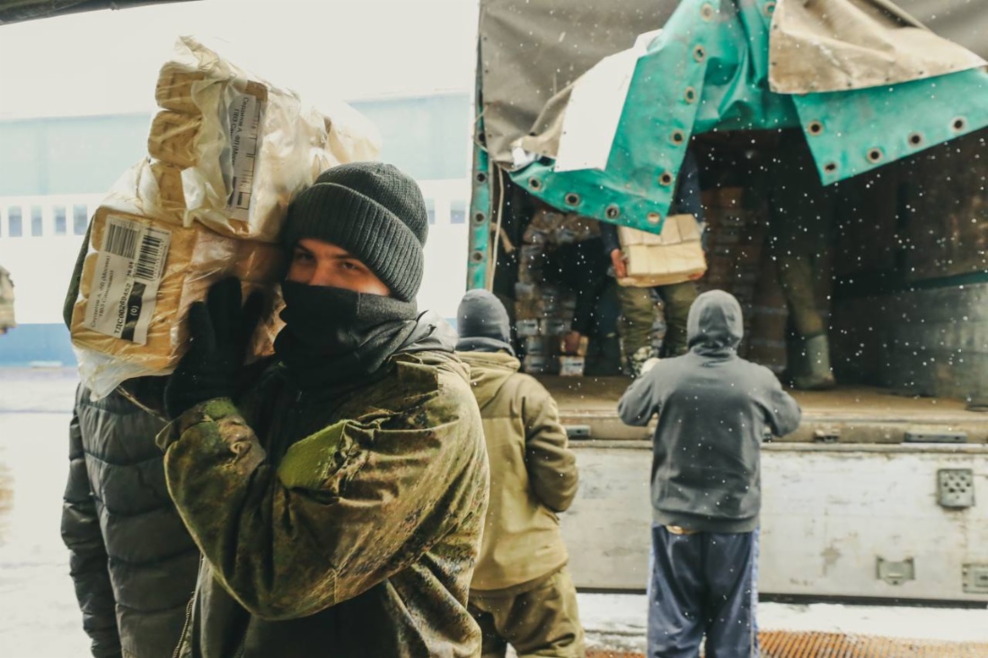Это — уже четвертая масштабная кампания для поддержки беженцев и военных, которую проводит «Газпром добыча Надым»