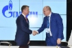 В рамках VII Петербургского международного газового форума Исполнительный директор по развитию бизнеса и коммерциализации Госкорпорации «Роскосмос» Антон Жиганов и Виталий Маркелов подписали дорожную карту по развитию сотрудничества в сфере импортозамещения