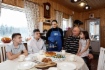 В доме потребителей