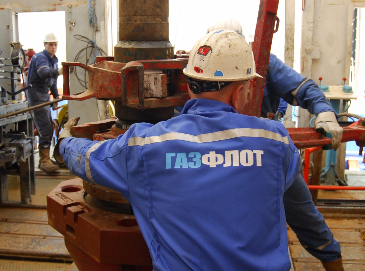 Буровики «Газфлота» за работой
