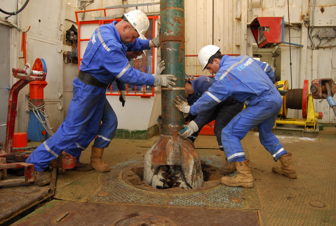 Буровики «Газпром флота» за работой