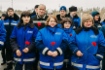 Работники завода на митинге