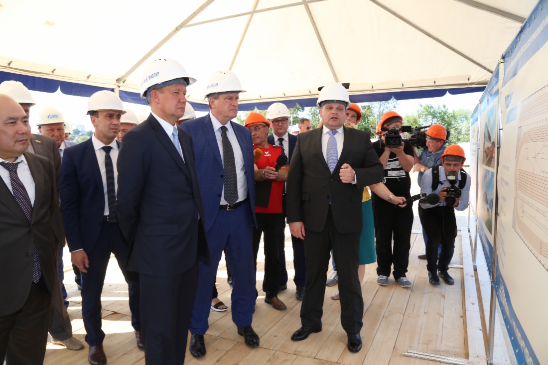 Состоялась рабочая встреча Председателя Правления ПАО «Газпром» Алексея Миллера и временно исполняющего обязанности Губернатора Кировской области Игоря Васильева