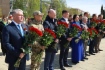 Возложение цветов к мемориалу