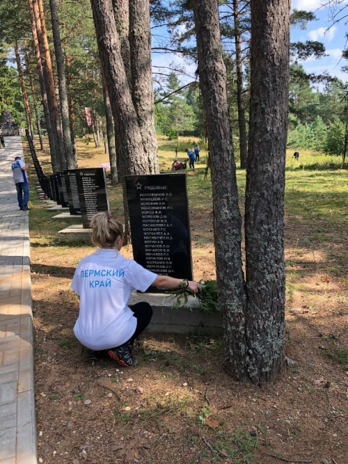 Мемориал павшим в деревне Турки-Перевоз