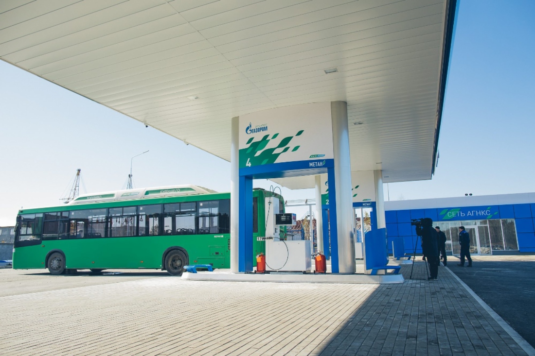 Автомобильная газонаполнительная компрессорная станция ( АГНКС) «Газпрома» в Екатеринбурге