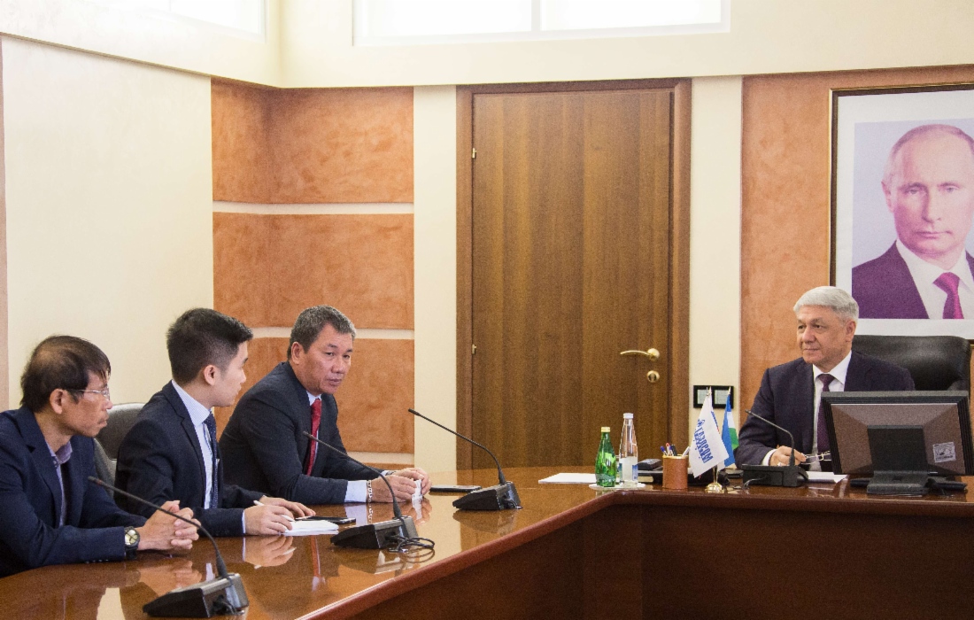 Встреча делегатов с генеральным директором ООО «Газпром трансгаз Уфа» Шамилем Шариповым