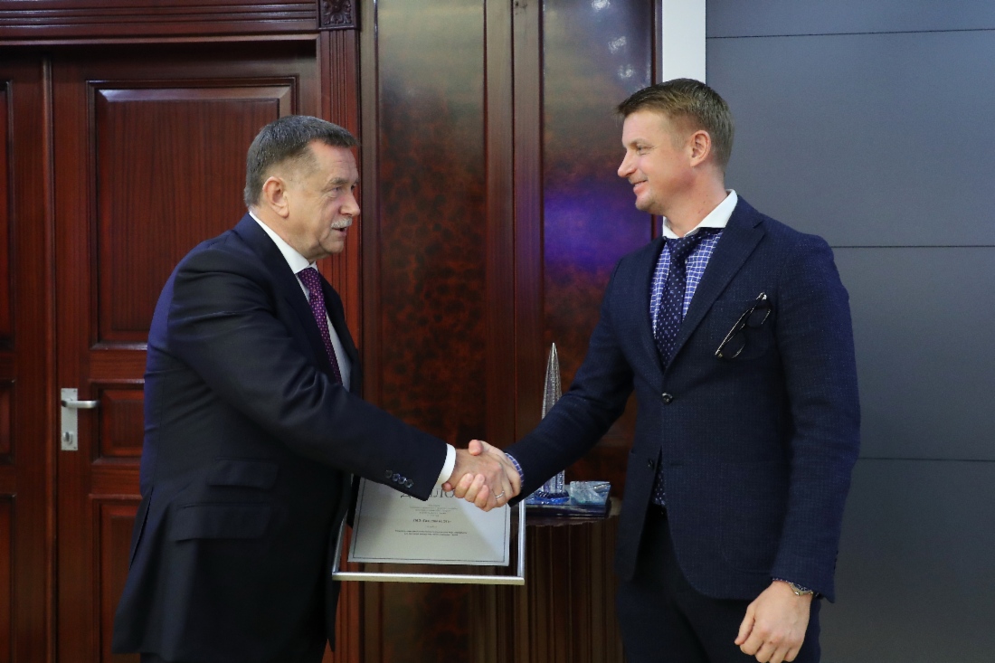 Награждение лауреатов премии компании в области науки и техники за 2018 год