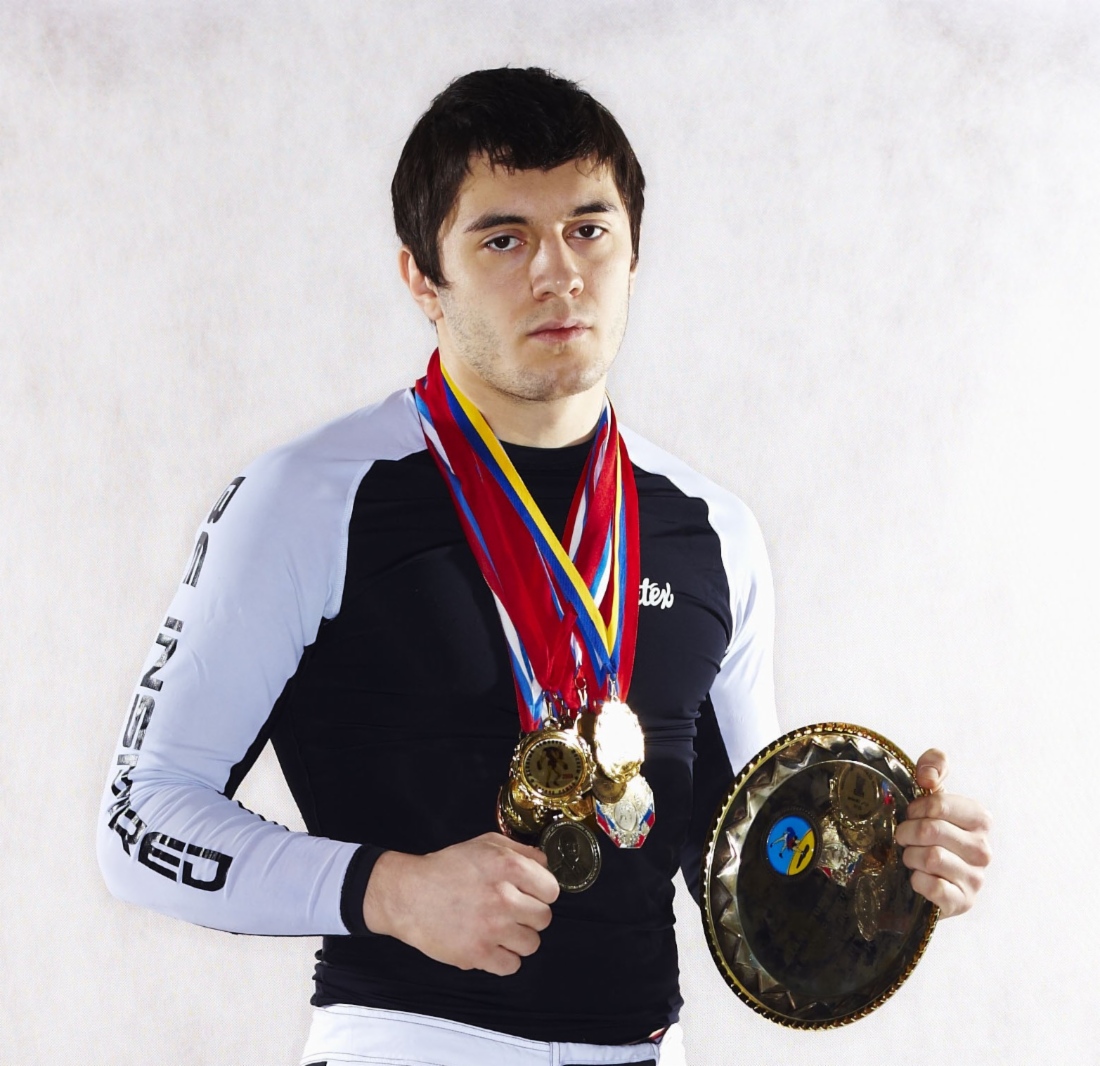 Сотрудник ООО «Газпром ПХГ» стал Чемпионом Мира по комбат Дзю-Дзюцу в 2011 году 