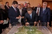 Министр энергетики Российской Федерации Александр Новак, Алексей Миллер и Президент Республики Сербия Томислав Николич (на переднем плане) приняли участие в торжественной церемонии сварки первого стыка сербского участка магистрального газопровода «Южный поток»
