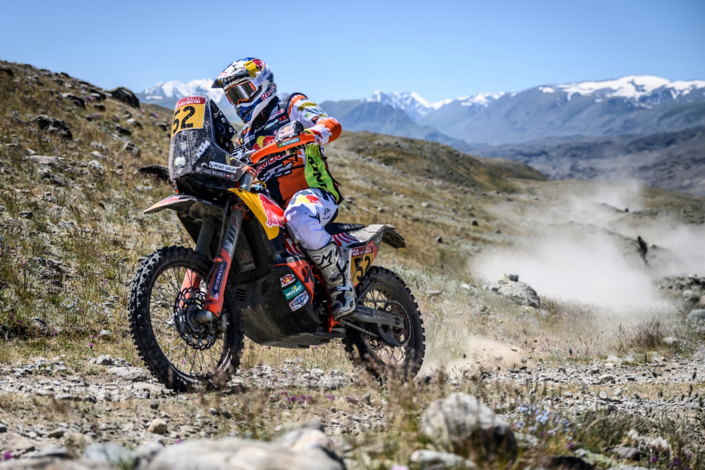 Маттиас Валькнер — победитель «Шелкового пути — 2021» в категории «мото». Фото silkwayrally.com