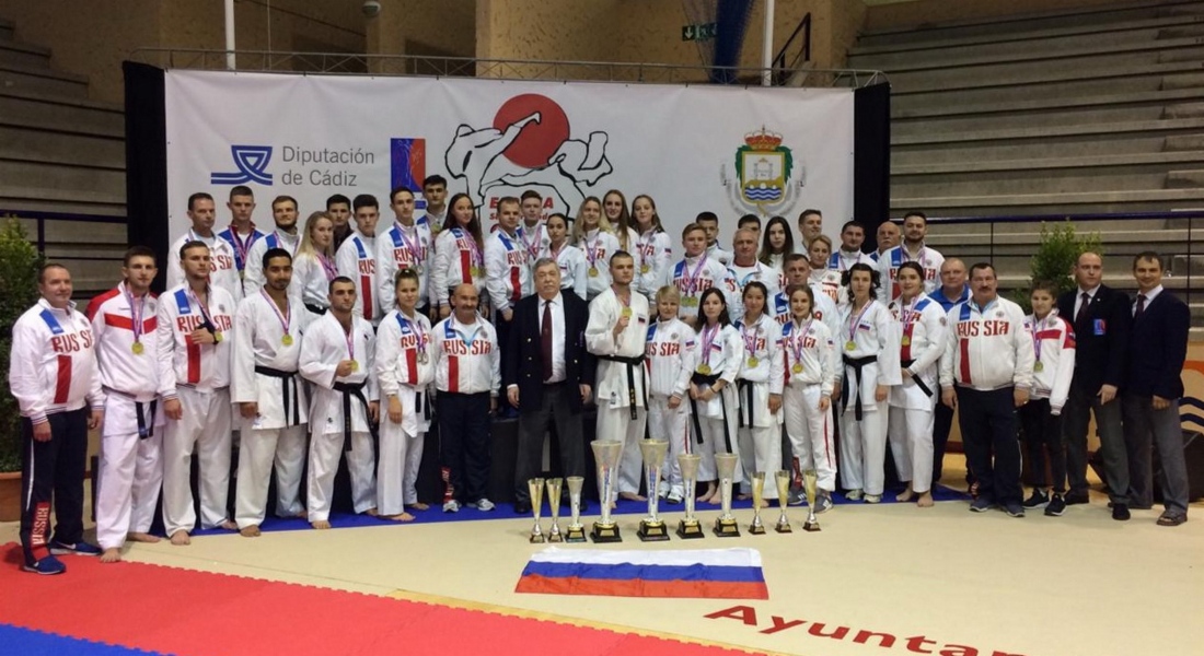 Сборная России выиграла командный зачет континентального первенства