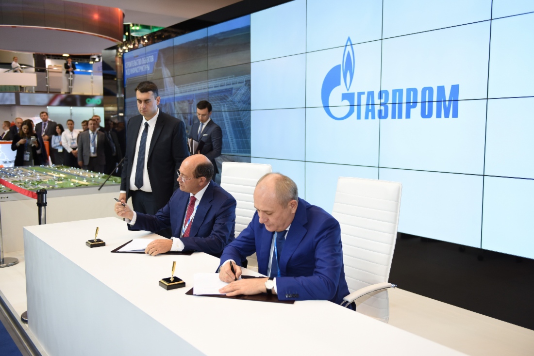 В рамках VII Петербургского международного газового форума Председатель Правления Государственной компании «Российские автомобильные дороги» («Автодор») Сергей Кельбах и Виталий Маркелов подписали Соглашение о сотрудничестве по созданию газозаправочной инфраструктуры на строящейся в Москве и Московской области Центральной кольцевой автомобильной дороге