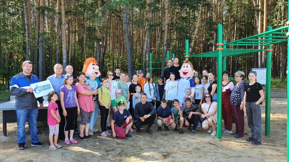 Открытие спортивной площадки в поселке Пеледуй Ленского района Республики Саха (Якутия) на средства социального гранта ООО «Газпром добыча Ноябрьск»