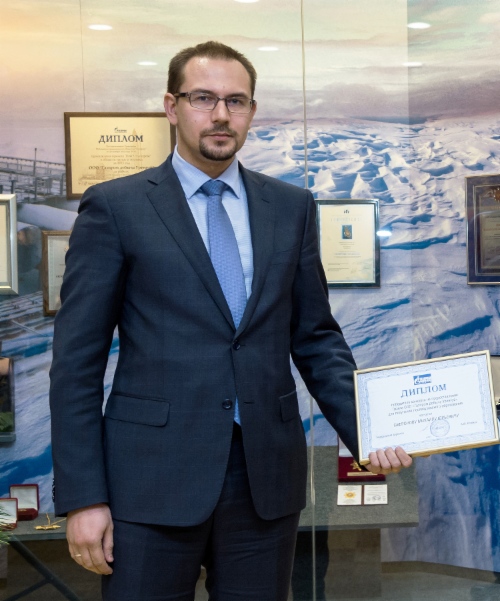 Михаилу Сафронову вручен грант ООО «Газпром добыча Уренгой»