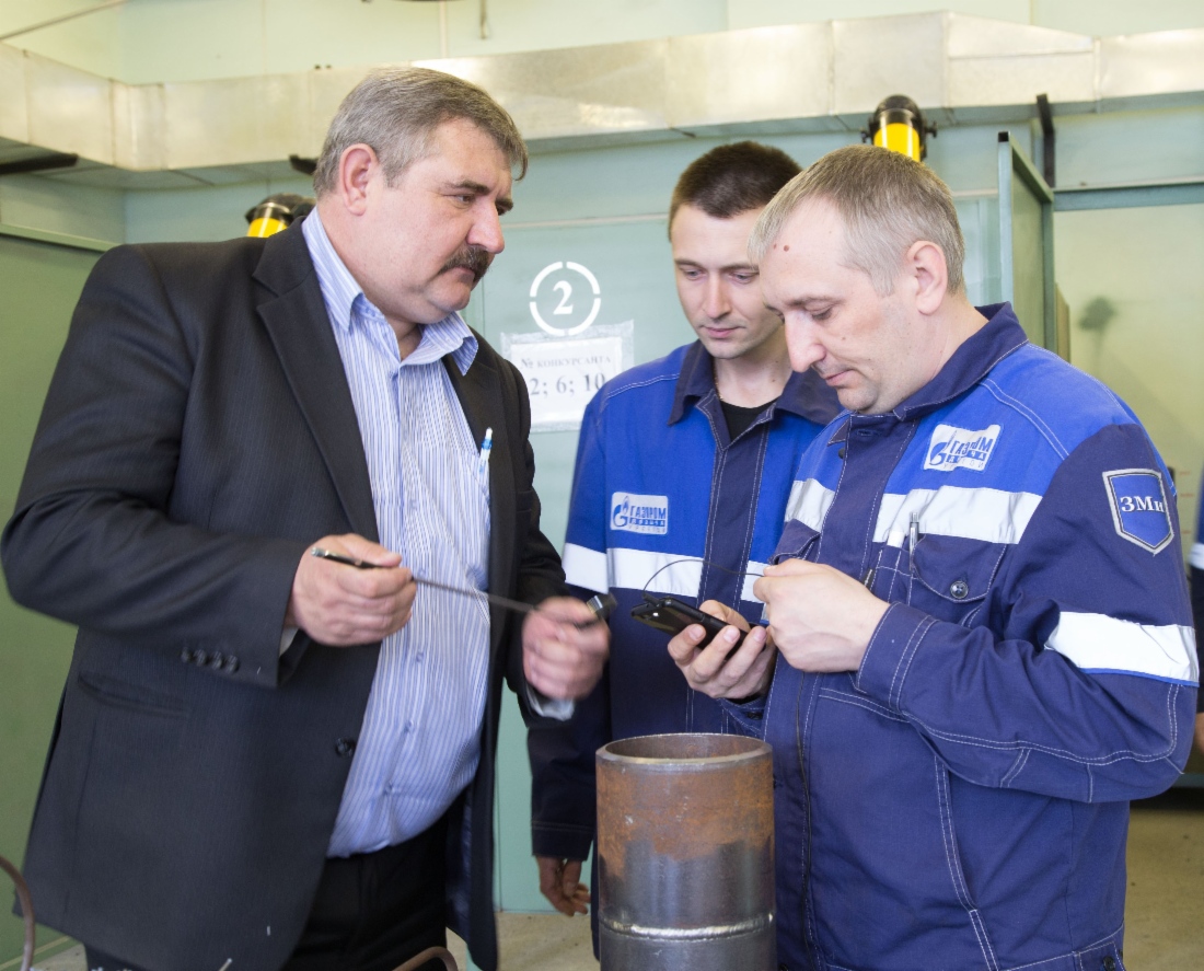 Лучший сварщик ООО «Газпром добыча Уренгой»