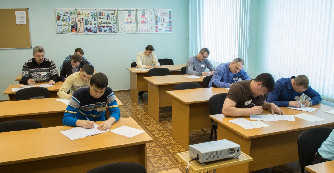 Лучший сварщик ООО «Газпром добыча Уренгой»