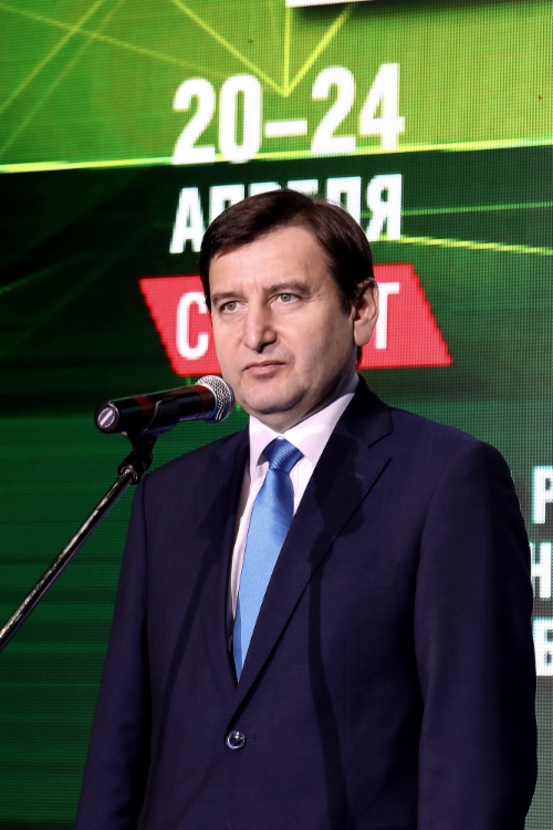 Олег Ваховский поздравил победителей турнира