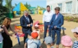 В церемонии открытия приняли участие генеральный директор ООО «Газпром добыча Оренбург», президент некоммерческого партнерства «Газпром в Оренбуржье» Олег Николаев и глава Оренбургского района Василий Шмарин