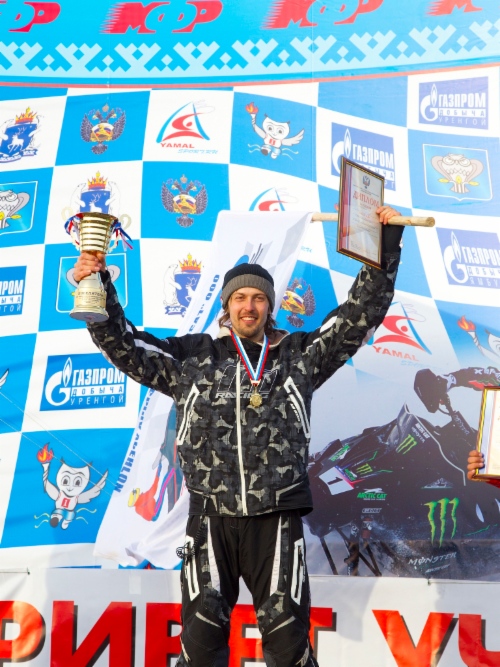 Чемпион России по кроссу на снегоходах 2012 года — Павел Захаров (СТК «Факел»)