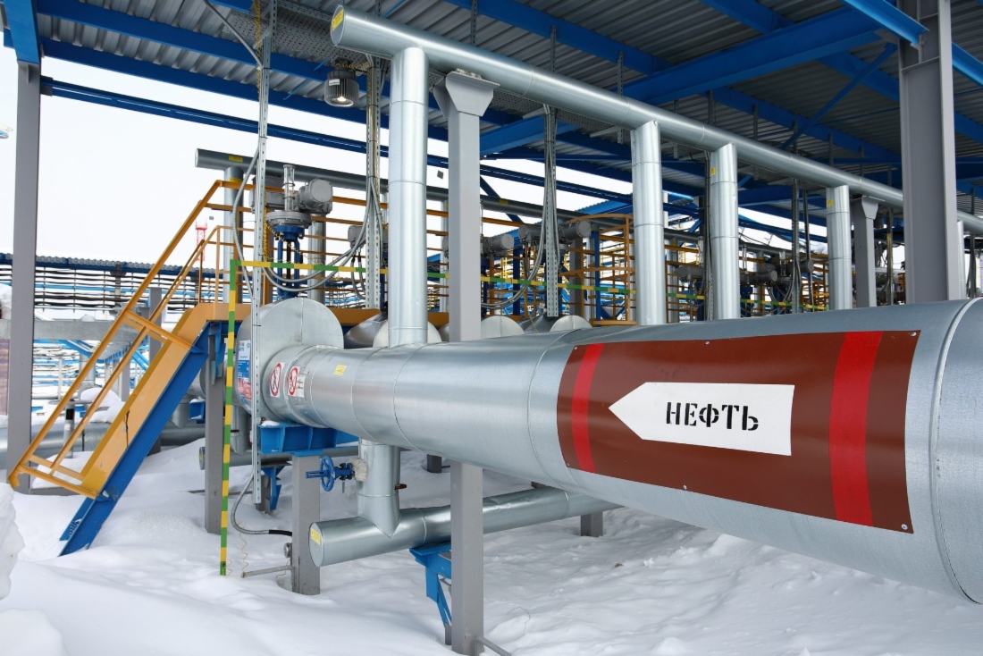 Нефтепровод на приемо-сдаточном пункте Чаяндинского нефтегазоконденсатного месторождения ООО «Газпром добыча Ноябрьск»