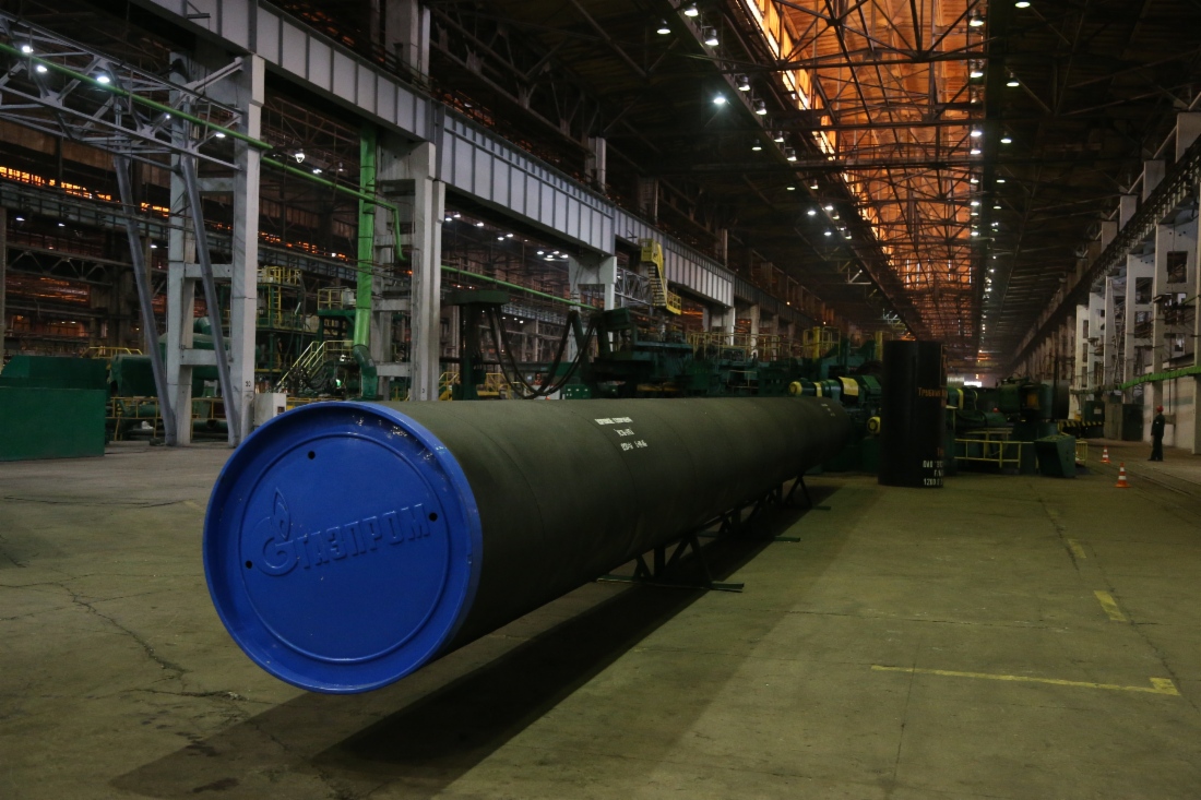 В рамках поездки на Волжский трубный завод делегация ОАО «Газпром» осмотрела производство трубной продукции завода