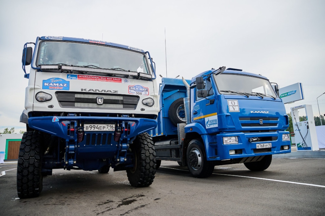 В Томске открыта новая автомобильная газонаполнительная компрессорная станция (АГНКС)
