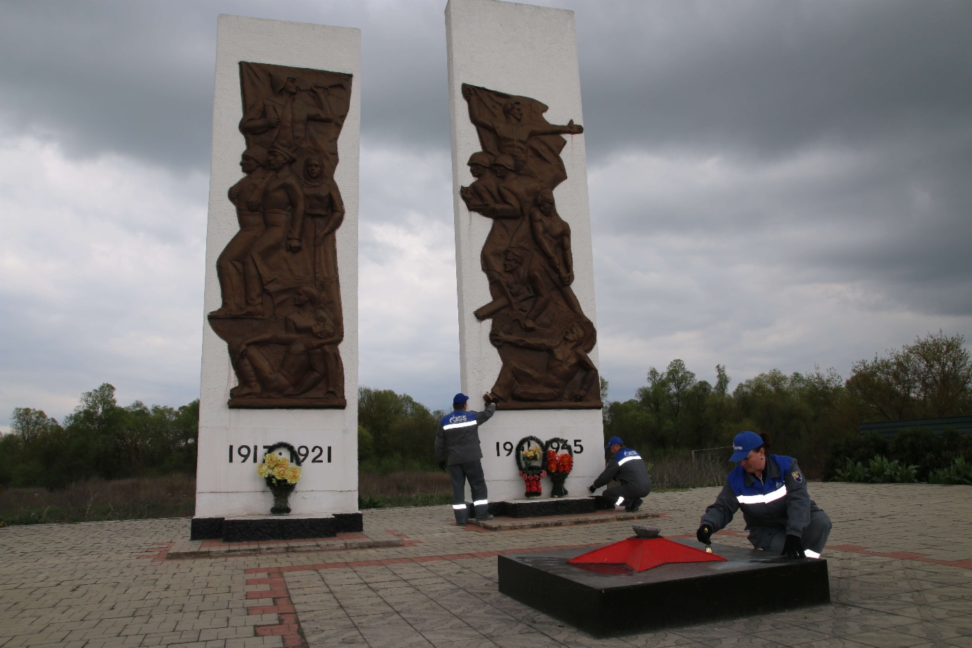 Памятник воинам Великой Отечественной войны, ст. Павлодольская, Республика Северная Осетия — Алания