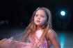 Самая младшая участница, 7-летняя Алена Сухова, выступила с танцем «Маленькое волшебство»