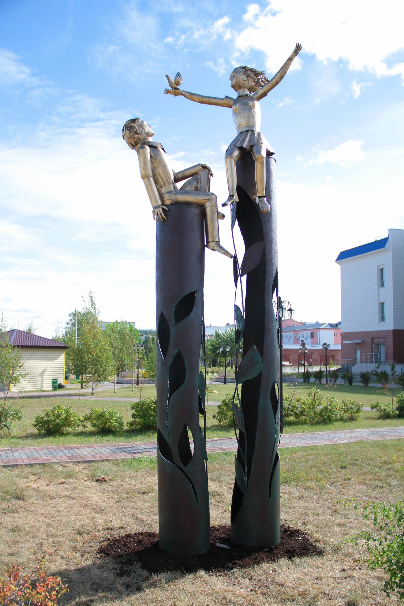 Скульптура «Молодость»