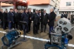 В рамках совещания в Минске по развитию сотрудничества между «Газпромом» и белорусскими предприятиями Владимир Семашко (второй справа) и Виталий Маркелов (справа) посетили выставочные экспозиции с новыми образцами техники и оборудования ОАО «Минский автомобильный завод» и ОАО «Минский моторный завод»
