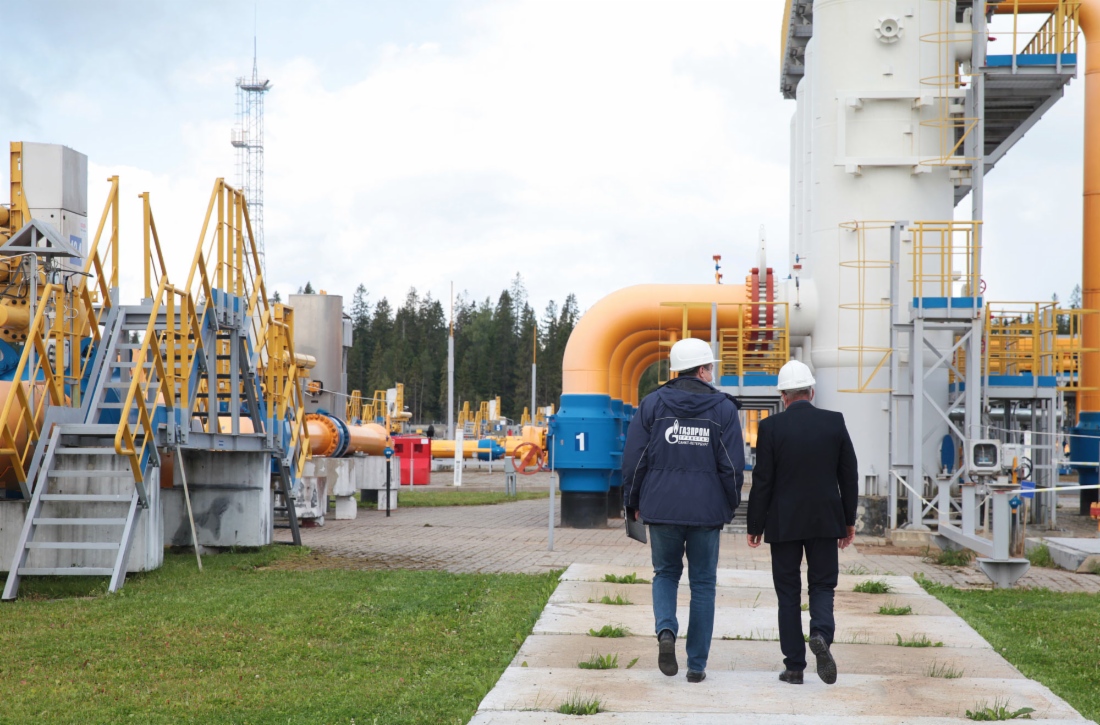 Члены комиссии по проверке подготовки объектов и сооружений филиалов ООО «Газпром трансгаз Санкт-Петербург» к эксплуатации в осенне-зимний период 2020–2021 гг. на КС «Елизаветинская»