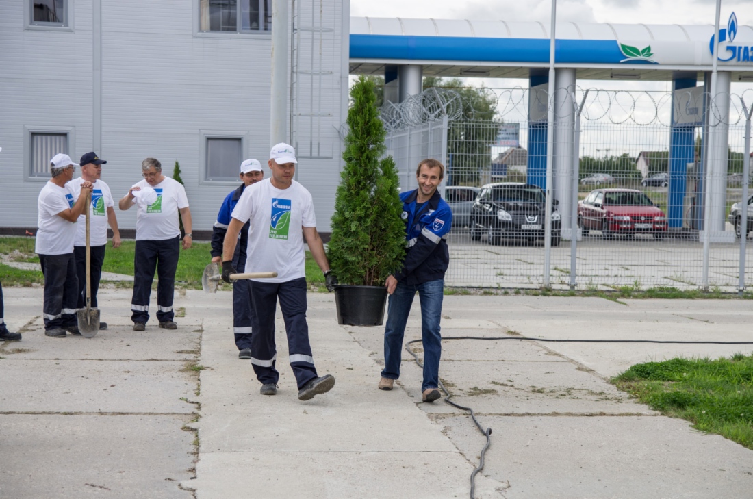 Сотрудники ООО «Газ-Ойл» приняли участие во Всероссийском экологическом субботнике