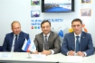 Фрагмент брифинга — на вопросы школьников отвечают руководители предприятия и города