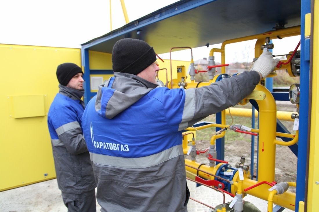 Иллюстрация — работы на пункте редуцирования газа в Саратове