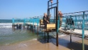 Приспособление для спуска людей с ограниченными возможностями в море