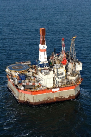 Платформа «Моликпак» (Пильтун-Астохская-А) — первая в России морская нефтедобывающая платформа