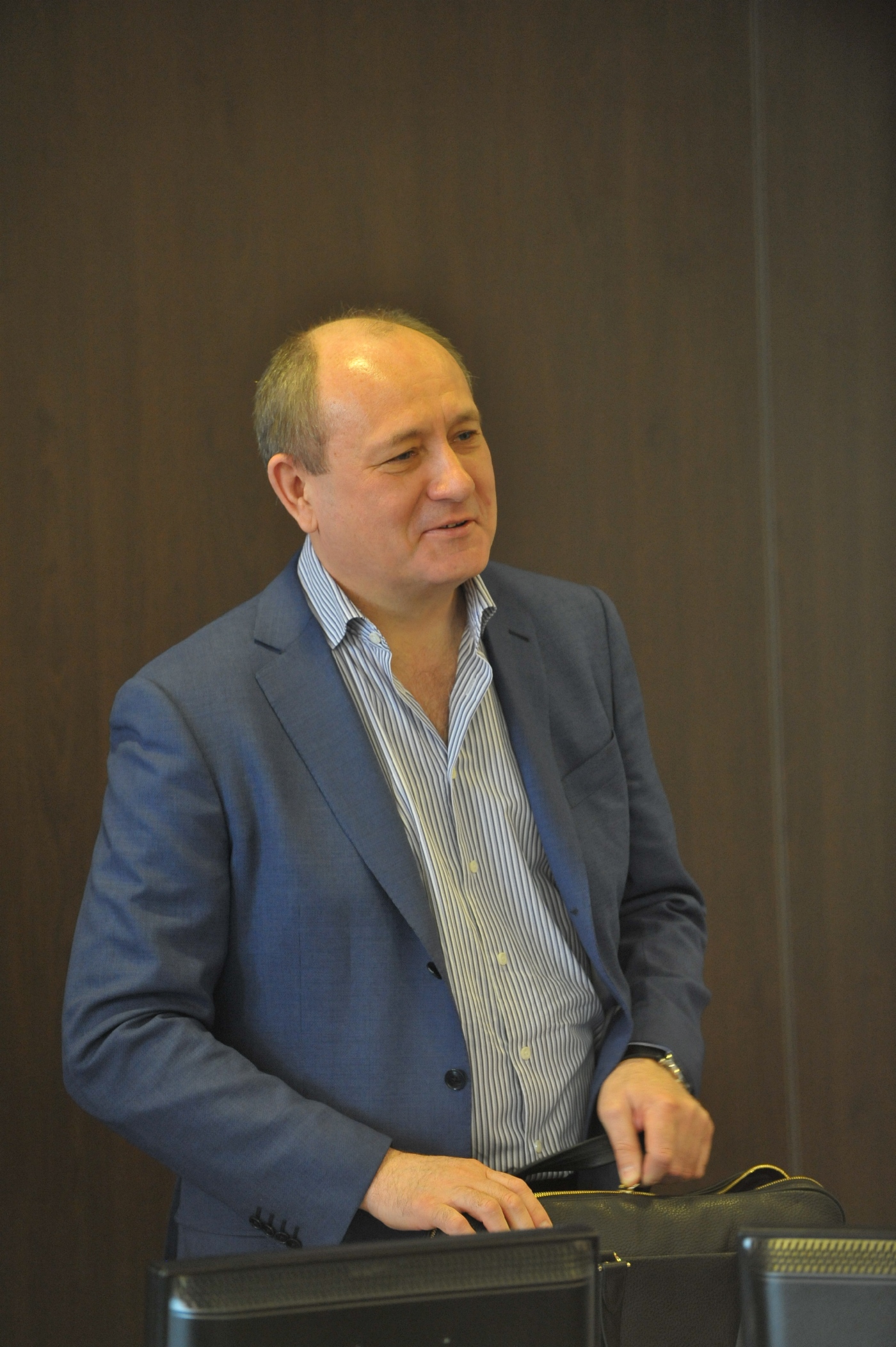 Виталий Маркелов во время совещания по вопросам строительства газотранспортных объектов, расположенных на Северо-Западе страны (Санкт-Петербург)