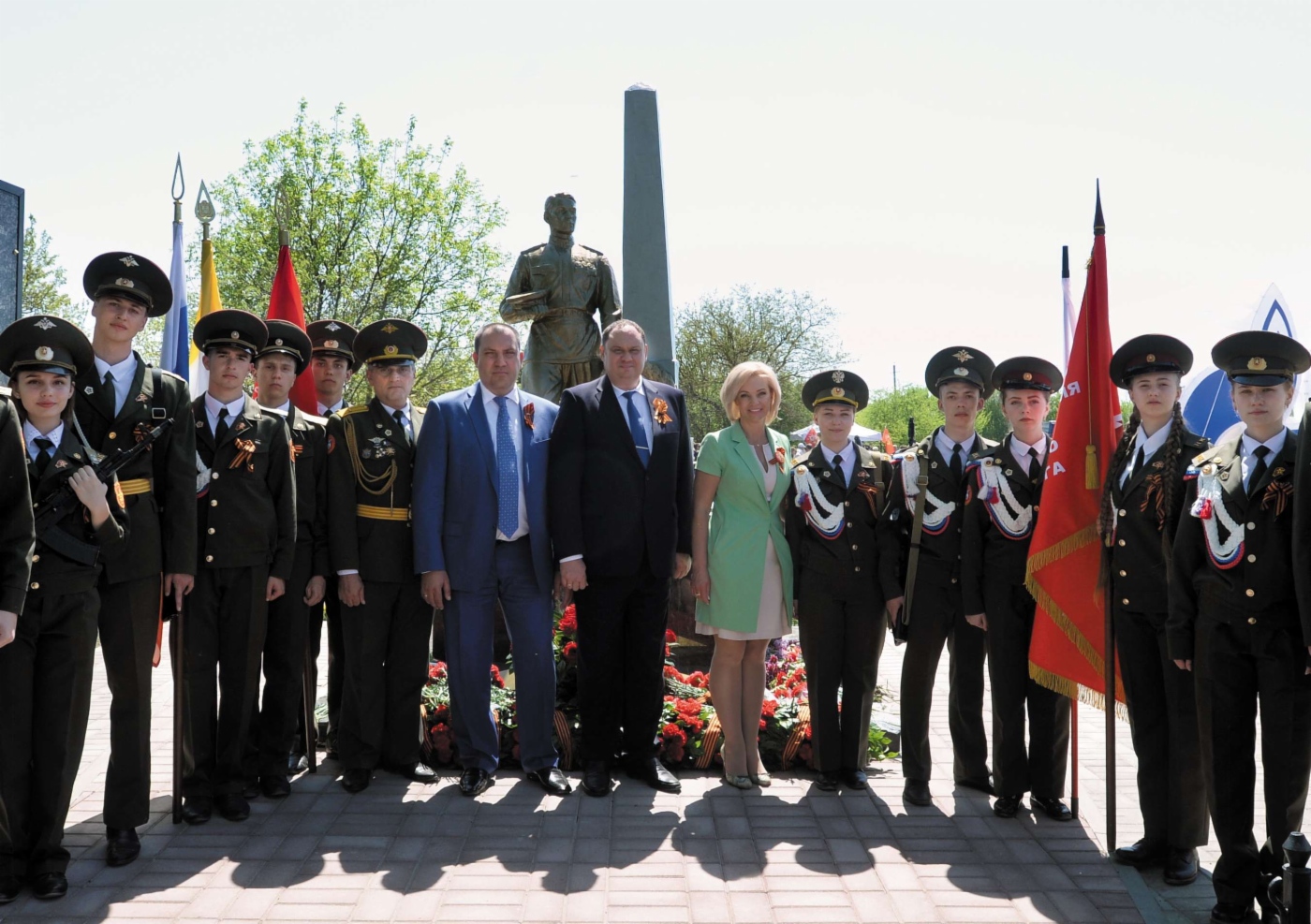 Участники митинга