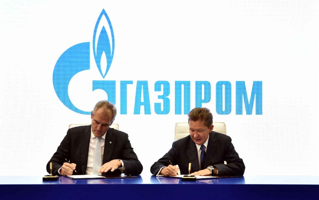 В рамках VIII Петербургского международного газового форума Председатель Правления OMV AG Райнер Зеле и Алексей Миллер подписали Меморандум о стратегическом сотрудничестве