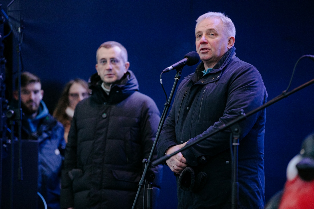 «Газпром» открыл в Санкт-Петербурге самый большой в мире каток