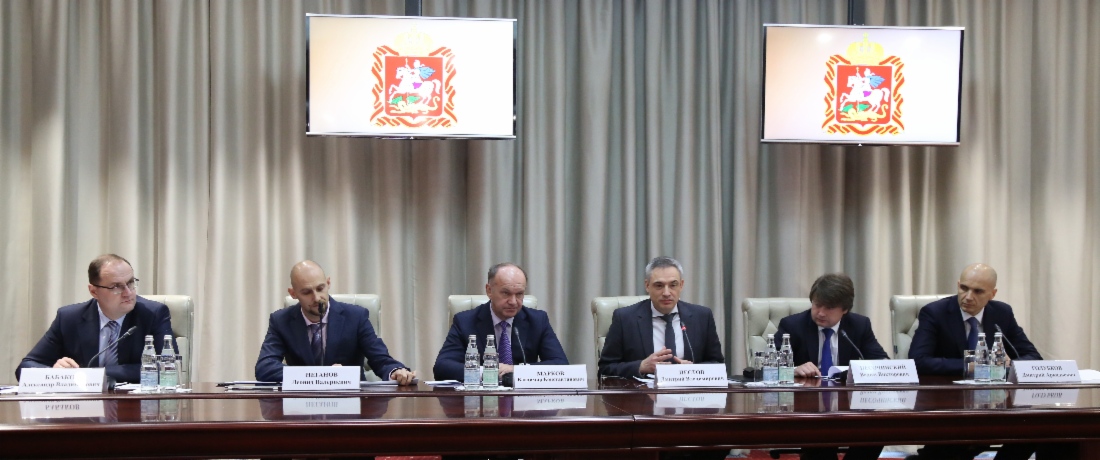 Генеральный директор ООО «Газпром трансгаз Москва» Александр Бабаков, министр энергетики Московской области Леонид Неганов, Член Правления ПАО «Газпром», начальник Департамента Владимир Марков, заместитель председателя Правительства Московской области Дмитрий Пестов, заместитель министра инвестиций и инноваций Московской области Вадим Песочинский, генеральный директор ГУП МО «Мособлгаз» Дмитрий Голубков