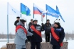 Ветераны Медвежинского ГПУ передают юбилейный факел  молодому специалисту А. Плазуну